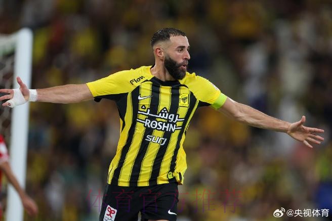 安帅在尝试用马里亚诺替本泽马 以防其无法登场 安帅在尝试用马里亚诺替本泽马 以防其无法登场